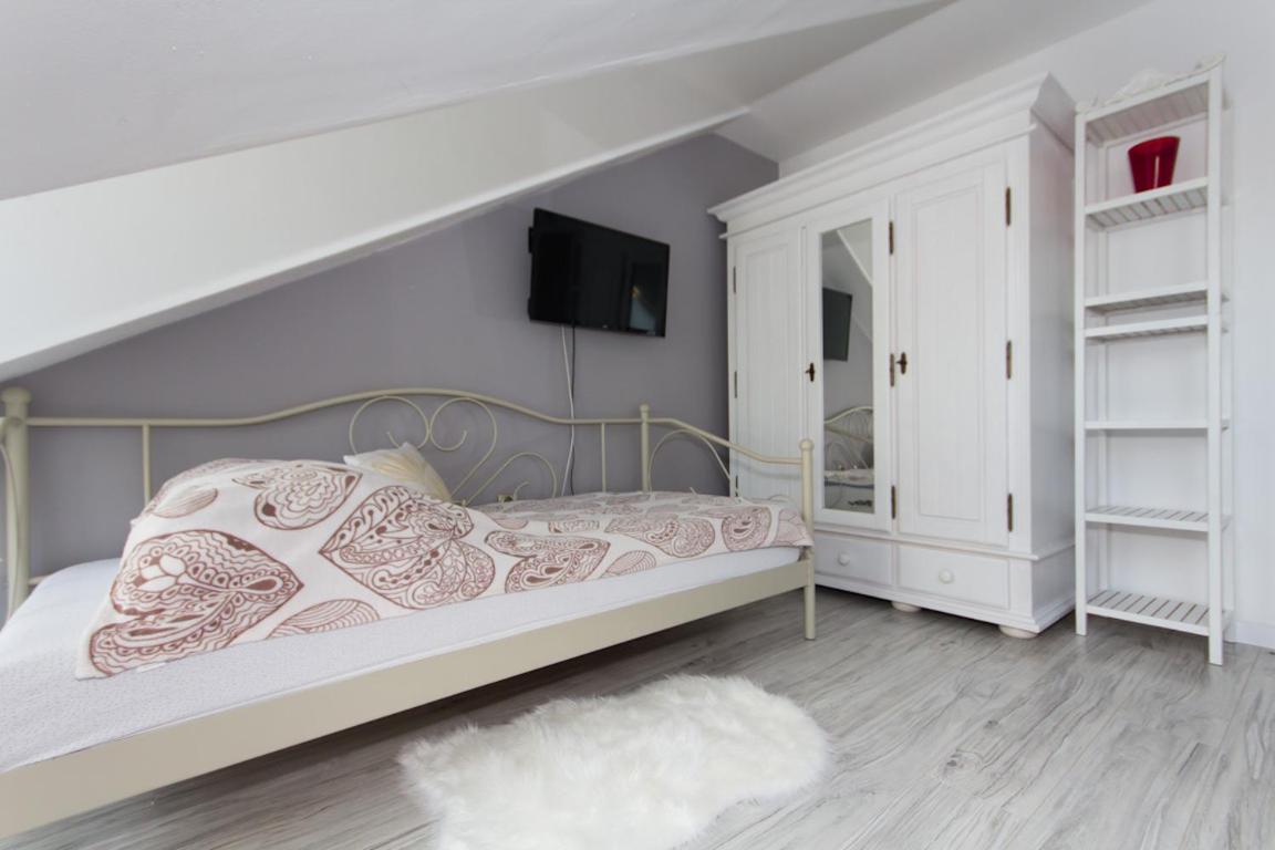 Sloneczne Apartamenty 슈비노우이스쳬 외부 사진