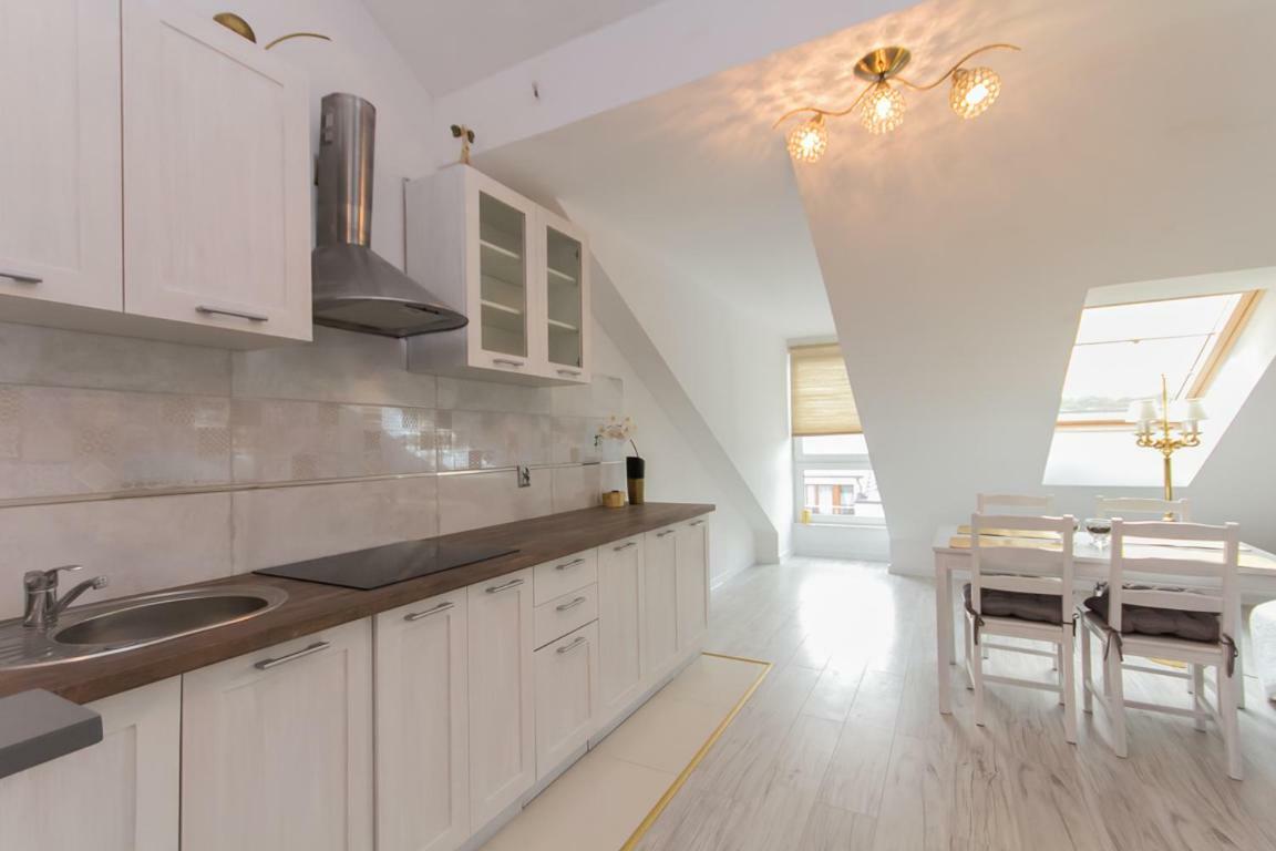 Sloneczne Apartamenty 슈비노우이스쳬 외부 사진