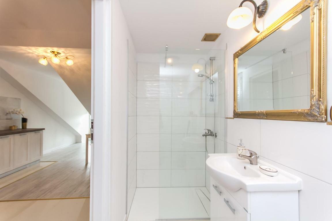 Sloneczne Apartamenty 슈비노우이스쳬 외부 사진